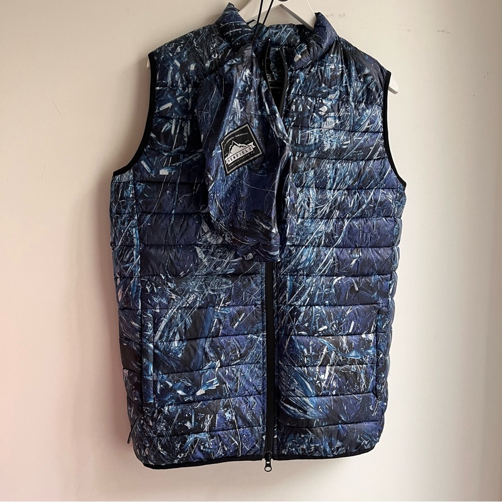 Penfield Black and Blue Puffer Vest